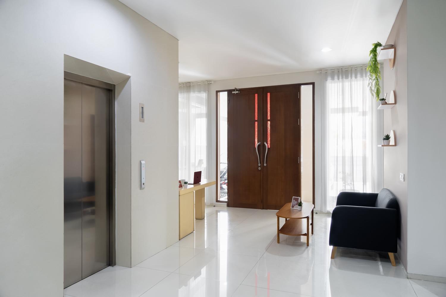 Cove Mk House Senopati Jacarta Exterior foto